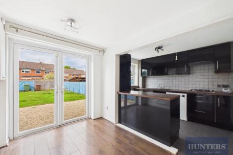 Broad Oak Way, Hatherley, Cheltenham, GL51 3LL photo 3