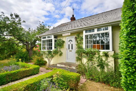 Evesham, WR11 - property photo