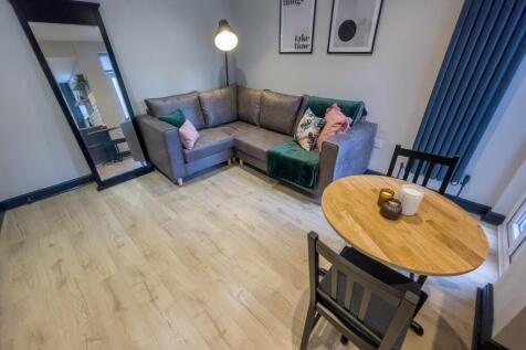 4-bed house on Saxony Road, L7 8RX, , £628/mo
