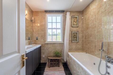 Fairylea House, Alyth, Blairgowrie