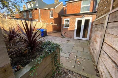 WhatsApp Image 2026-02-26 at 17.16.59 (7).jpeg