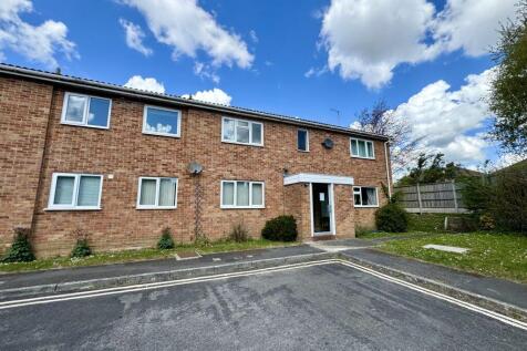 Yeovil, BA20 - property photo