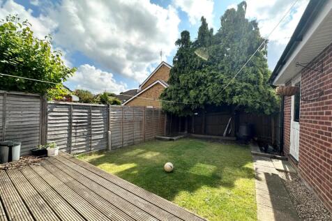 12 Munday garden