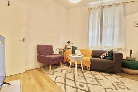 1 Bedroom Flat to rent in Tooting