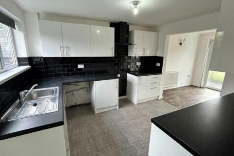 Ridge Close, Walsall WS2  photo 4