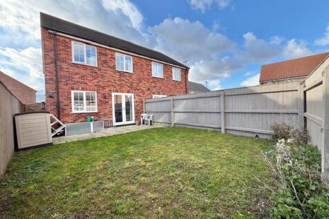Rear garden view 2