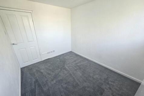 Stanley Court, Sydenham, Leamington Spa photo 5