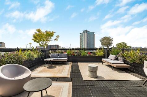 London, SW5 - property photo