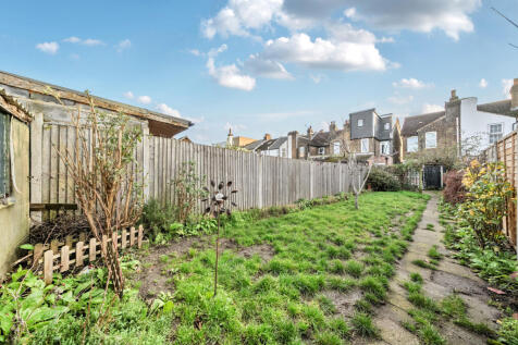 ca2bd508-f0b5-493...