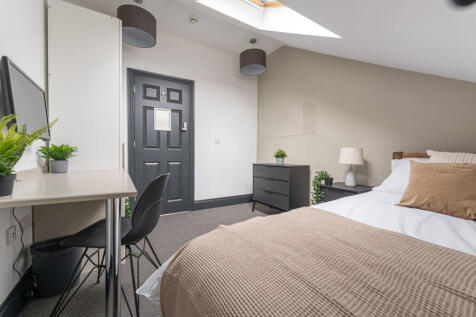 The Hosiery Factory Flat L Bedroom 13