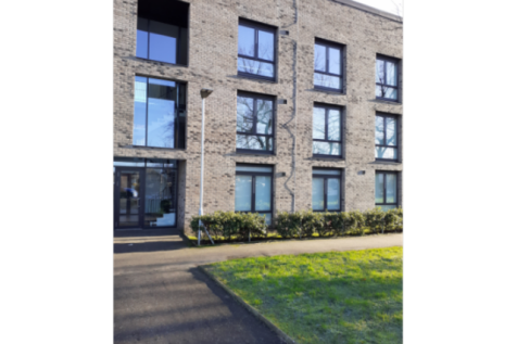 1-bed flat on 581 , BROOMLOAN ROAD , G51 2AF, £650/mo
