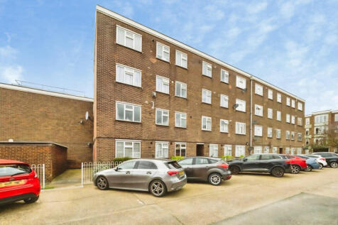One Bedroom First Floor Flat