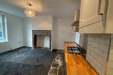 Oddfellows Street, Scholes, Cleckheaton, West Yorkshire, BD19 photo 2