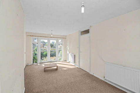 96 Lime Kiln, Royal Wootton Bassett, Swindon, Wiltshire, SN4 7HG