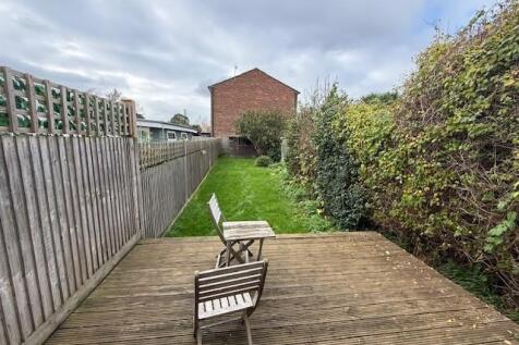 41 Ladydell garden.jpg