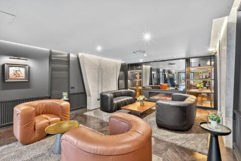 2 bed, 3 bath Flat in Manchester - Photo 44