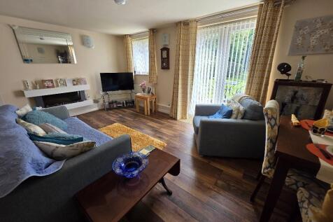 Open-plan Living/Dining Room