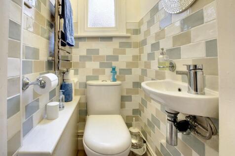 Ground Floor Cloakroom