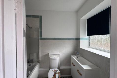 2 East Benton Farm Cottages, Benton, Newcastle upon Tyne, Tyne and Wear, NE12 photo 5
