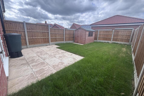 35 cunnungham drive garden .jpeg