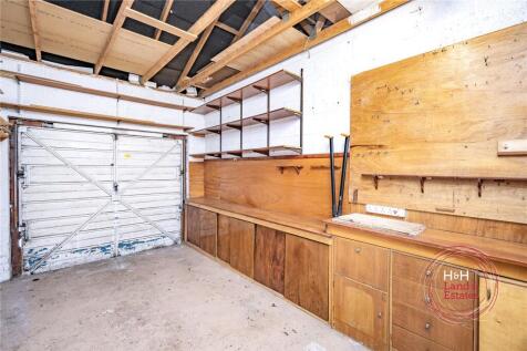 Integral Garage