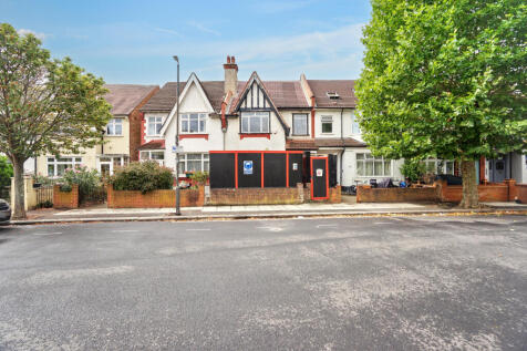 22 Vectis Road, Tooting, London SW17 9RG