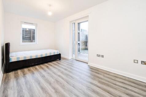 2 bed, 1 bath Flat in edinburgh - Photo 11