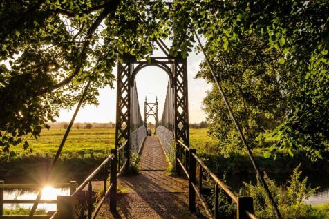 River Dove at Doveridge