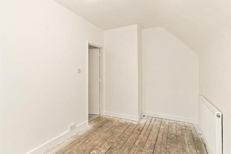 12 The Street 25.jpg
