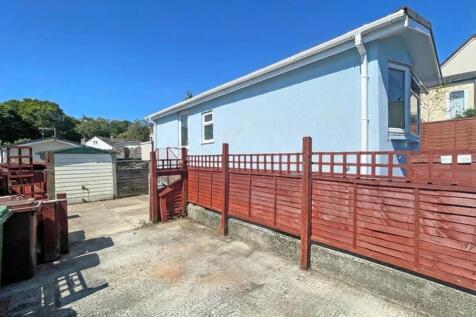 Beech Court 3 - Front.jpg