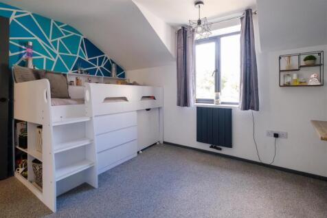 Parry Landlooe Bridge Farm-37.jpg