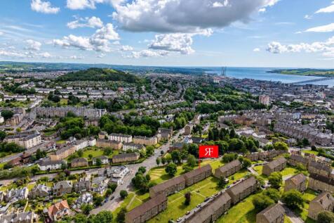 22F Tullideph  Road Dundee-12.jpg