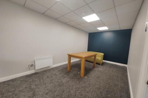 Office to rent Image 9