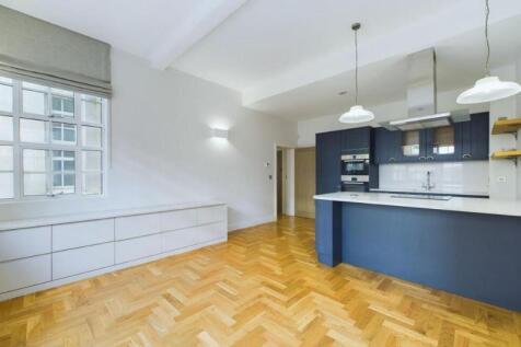 LivingKitchen.JPG