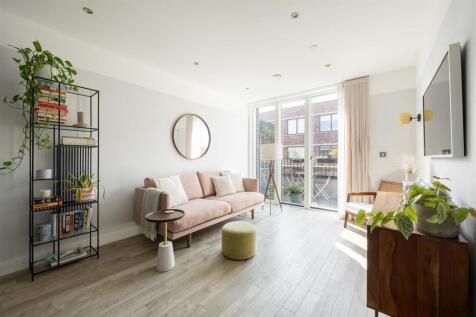 Rookwood Way, E3