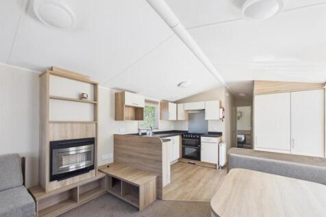 Open plan kitchen / diner / reception room
