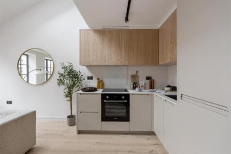 Hollybush Gardens, E2