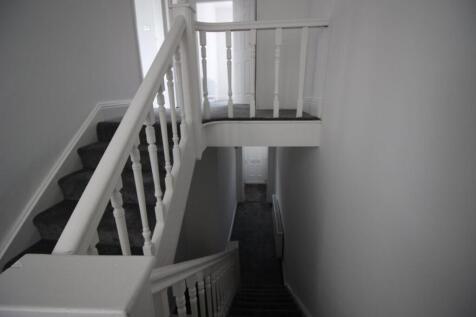 Ethel Terrace photo 5