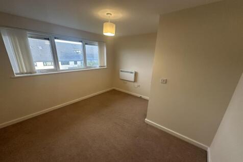 Ashton House, Droylsden, M43 photo 4