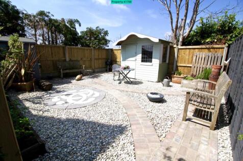 Secret courtyard garden