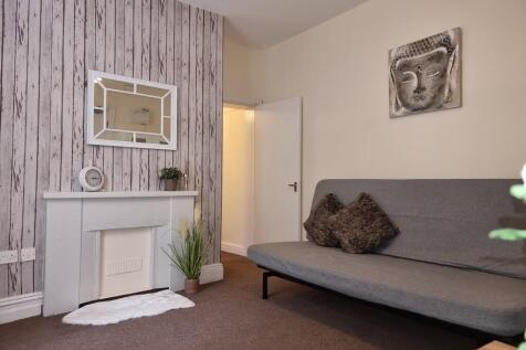 lounge from table