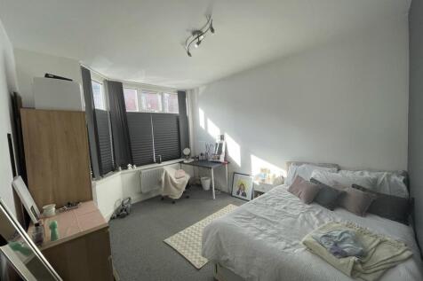 Deyne Avenue, Rusholme, £145pppw photo 5