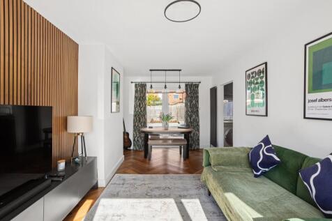 18 St Peter's Crescent-07.jpg