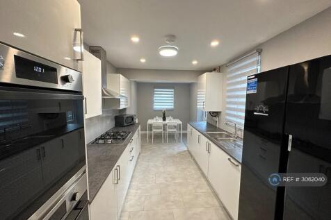 Central Kitchen 