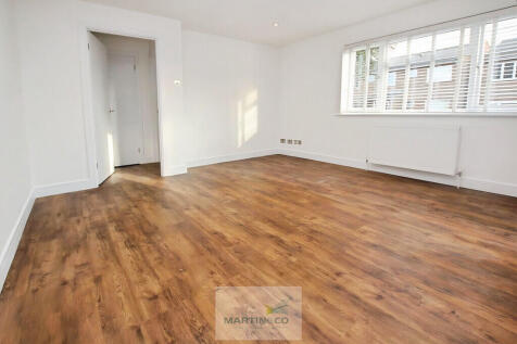 Hammond Close, Stevenage  photo 4