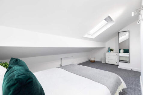 Trelawn Place, Leeds photo 3