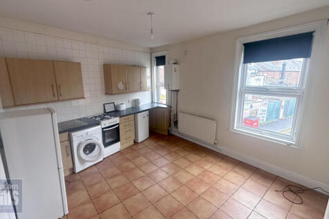 Kitchen / lounge