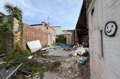 Property Image 6