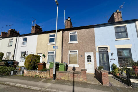 Two-bed terrace