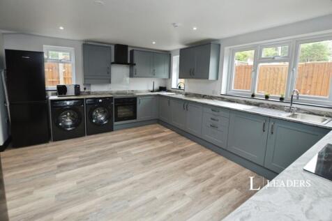 St. Andrews Avenue, Colchester, Essex, CO4 photo 5